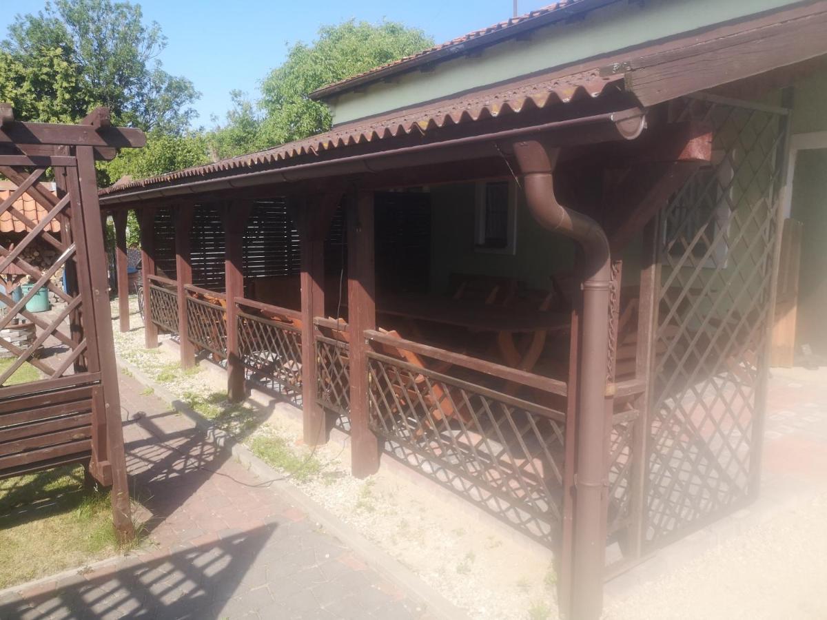 Pokoje Goscinne Ewa Nowicka Frombork Exterior foto