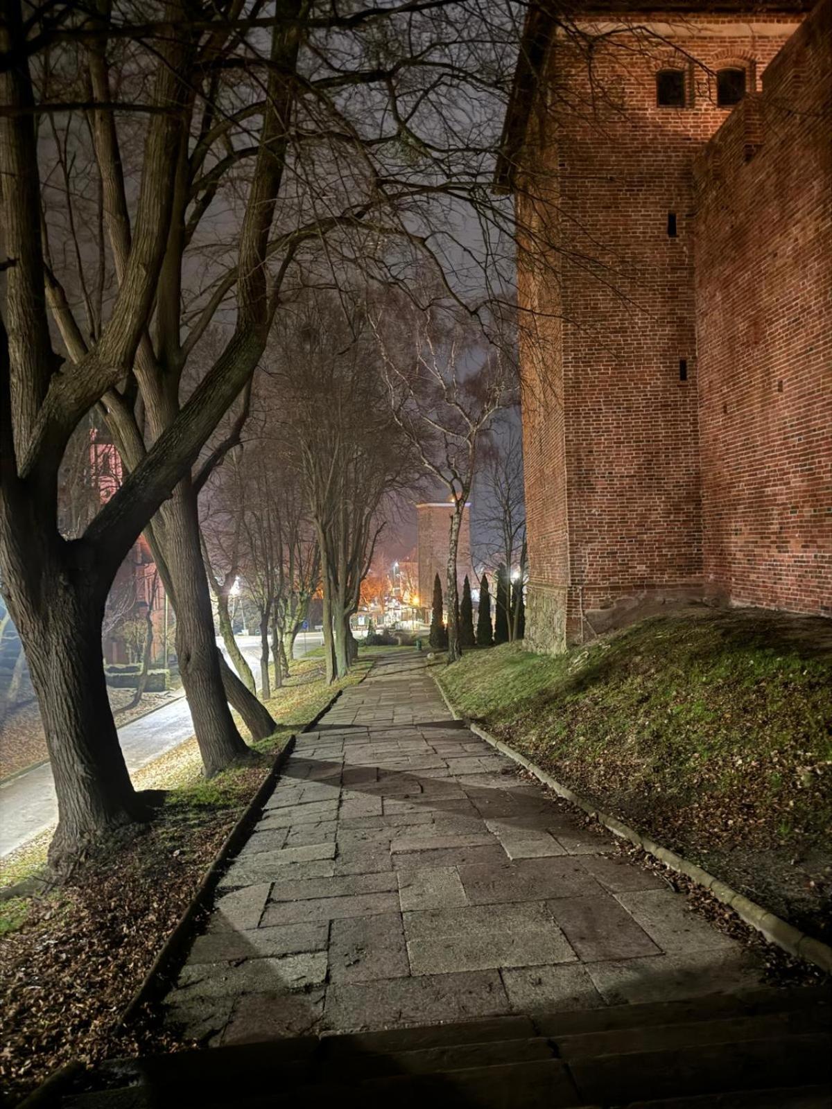 Pokoje Goscinne Ewa Nowicka Frombork Exterior foto